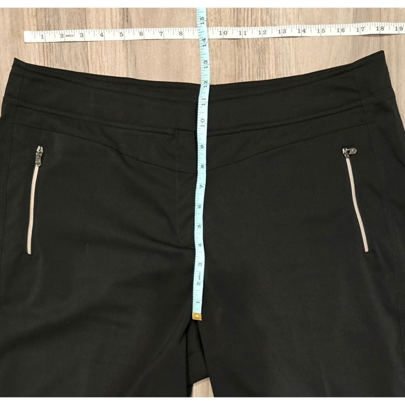 Tail Tech Performance Black Bermuda Activewear Shorts - Size 18 - Picture 2 of 7